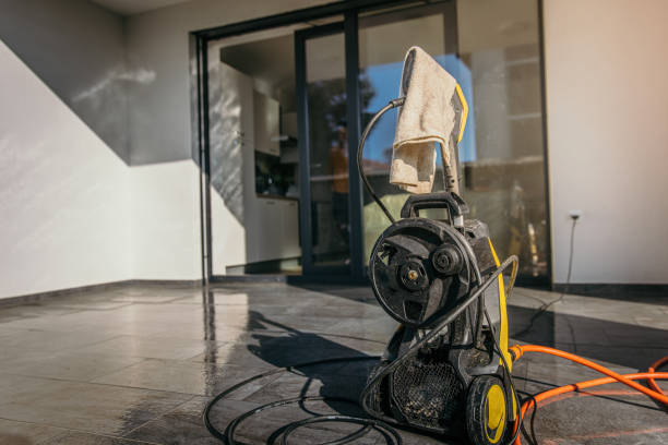 Best Graffiti Removal  in Sugar Land, TX